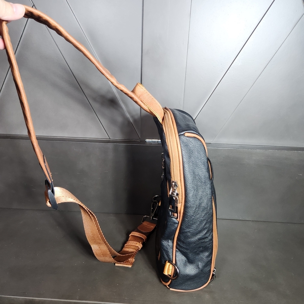 Fadeon Two-Tone Black and Tan Faux Leather Crossbody Sling Shoulder Bag - Picture 6 of 12
